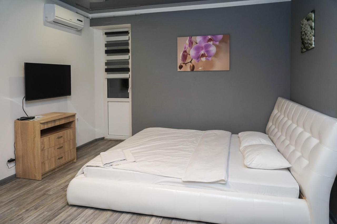 Cozy Apartment In A New Building Close To The Downtown Κίεβο Εξωτερικό φωτογραφία